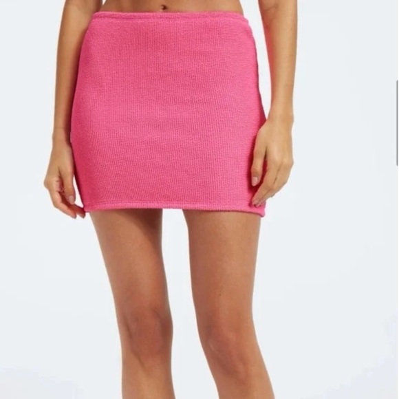 NWOT‎ Good American Pink Always Fits Swim Mini Skirt ~ Size 3/4 XS - Picture 2 of 7
